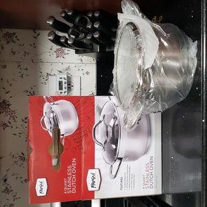 LAST ONE. NIB Parini 4 Quart Stainless Dutch Oven Pan